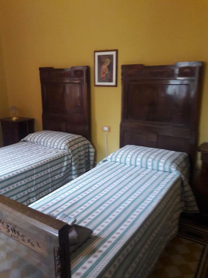 Ferienwohnung Casa Franca Pettenasco Zimmer foto